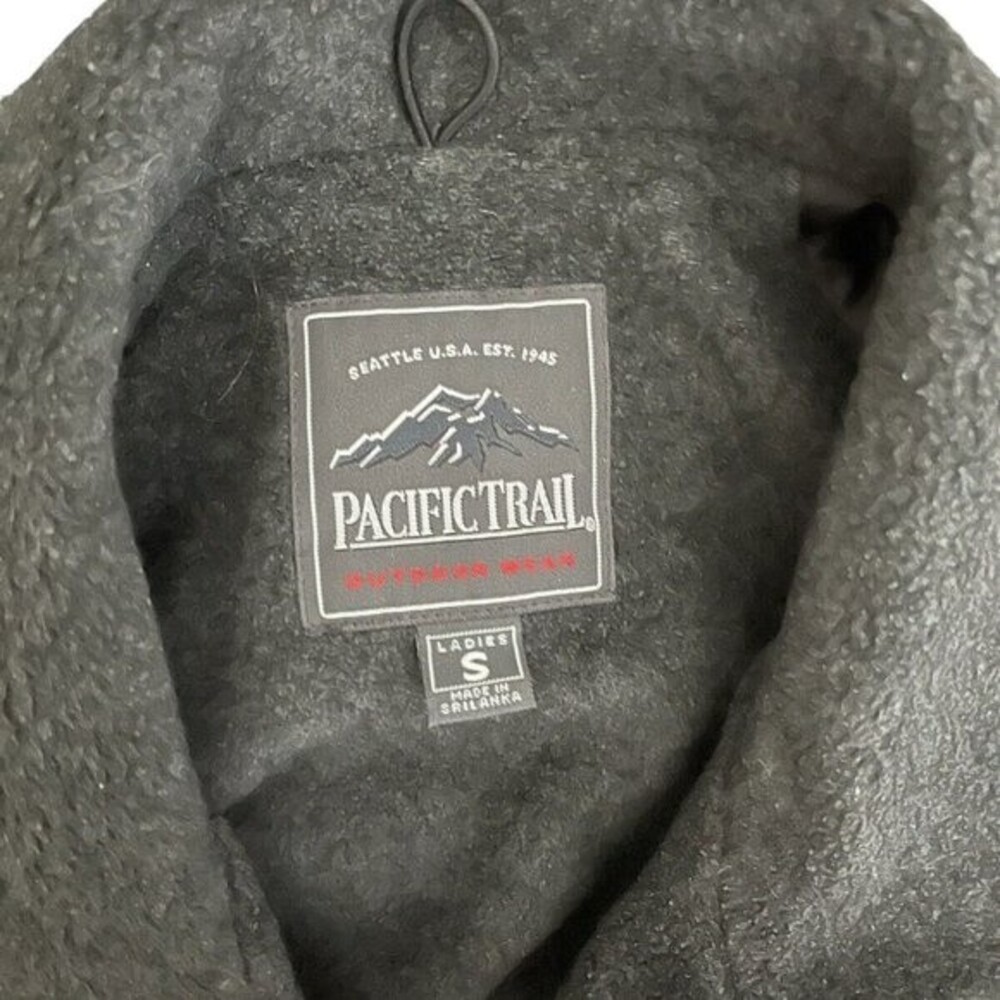 Black Jacket for Women - Picture 5 of 6